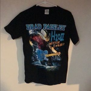 Brad paisley concert shirt